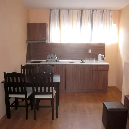 Hotel Coop Central Obzor Εξωτερικό φωτογραφία